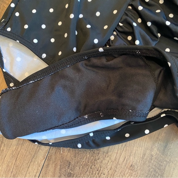 Swimsuits For All • Black & White Retro Pin Up Polka Dot Halter Swimsuit • Sz 18 - Picture 5 of 8